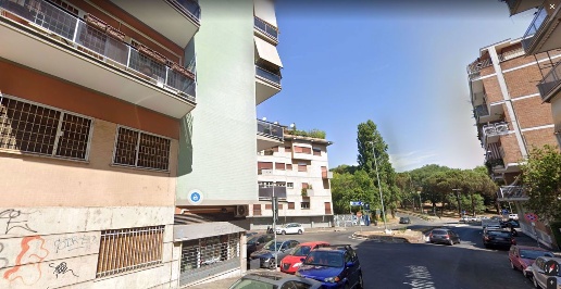 Foto Negozio in Alessandro Vessella, Roma Africano - Villa Chigi di 40 m²