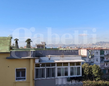 Foto Appartamento in Via ROSSANO 8, Portici di 90 m² con 4 locali