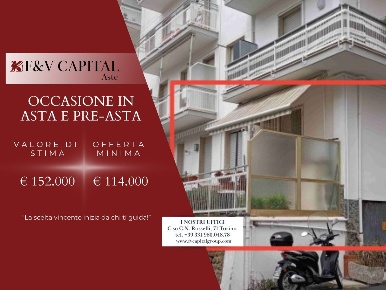 Foto Appartamento in Via del Colle, Taggia Centro di 59 m² con 3 locali