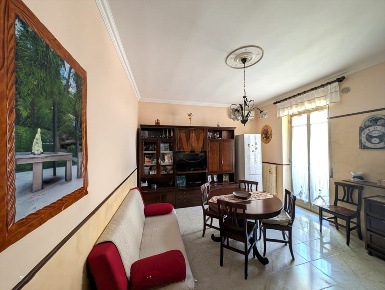 Foto Appartamento in VIA UMBERTO 16, Trani di 80 m² con 2 locali in vendita