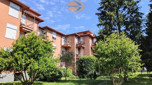 Foto Appartamento in Vai De Gasperi, Casatenovo Campofiorenzo-california