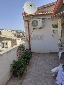 Foto Appartamento a Ragusa Centro di 90 m² con 5 locali in vendita