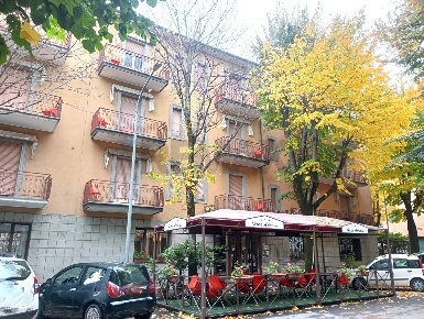 Foto Hotel in Via Serdini 76, Abbadia San Salvatore di 2000 m² in vendita