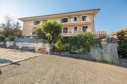 Foto Appartamento in Via Gravina 29G, Tremestieri Etneo Centro di 133 m²