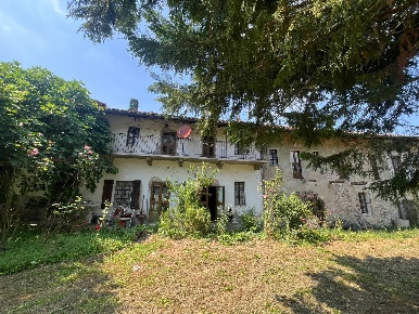 Foto Case semi ndipendenti in Strada San Martino 20, Cocconato di 500 m²