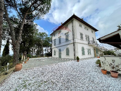 Foto Case semi ndipendenti a Castelfiorentino di 80 m² con 3 locali