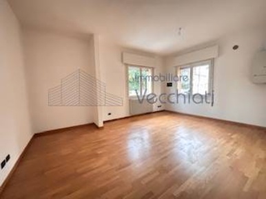 Foto Appartamento in PIAZZALE BURCHIELLATI, Treviso di 70 m² con 3 locali