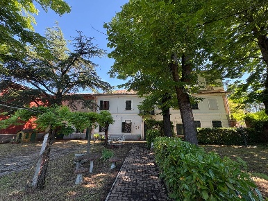 Foto Villa unifamiliare in via Ulderico Ollearo 65, Centro di 786 m²