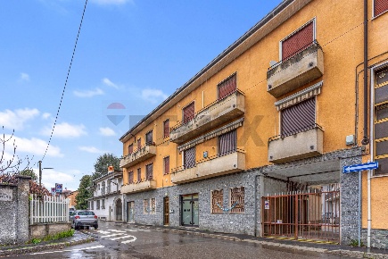 Foto Appartamento in via Meda 10/b, Nerviano Centro di 70 m² con 2 locali