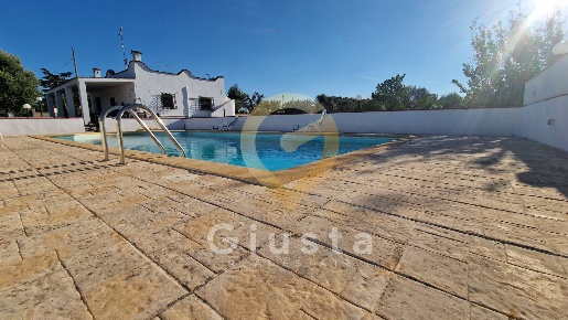 Foto Villa unifamiliare in Contrada Gabellotti 20, Brindisi di 111 m²