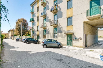 Foto Appartamento in via Mazzini 11, Arsago Seprio di 55 m² con 2 locali