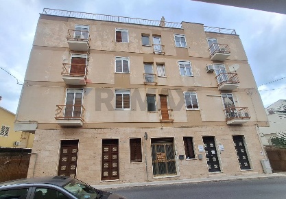 Foto Appartamento in via Generale Cascino 42, Comiso Centro di 193 m²
