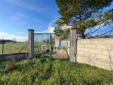 Foto Agriturismo in Strada Per Restinco, Brindisi Centro Storico di 1924 m²