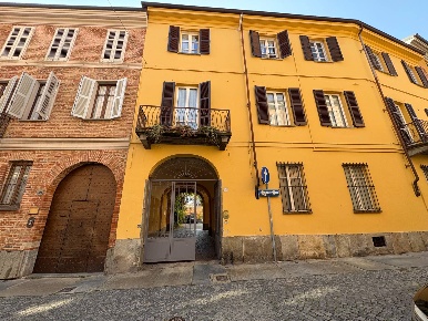 Foto Appartamento in via Carducci 32, Asti Centro Storico di 211 m²