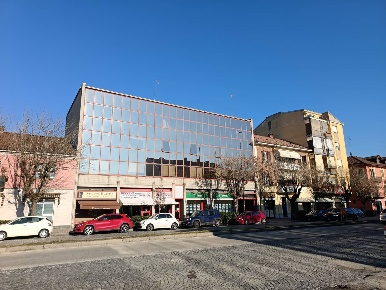 Foto Ufficio in corso Torino 124, Asti Corso Torino di 157 m² con 5 locali
