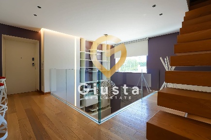 Foto Villa a schiera in Via Delle Croci SN, Fasano di 180 m² con 5 locali