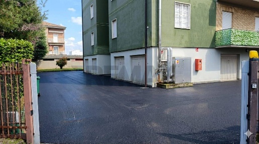 Foto Magazzino in via tiepolo 2, Presezzo di 55 m² con 1 locali in vendita