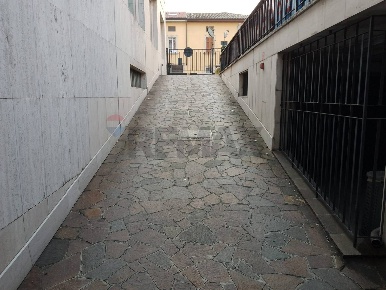 Foto Posti auto in Piazza Risorgimento 14, Bergamo Loreto di 20 m²