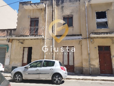Foto Casa indipendente in Via Mecenate 51, Brindisi Commenda di 340 m²