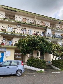 Foto Appartamento in Viale Lazio 18, Agropoli Centro di 110 m² con 5 locali