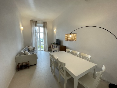 Foto Appartamento a Pietrasanta di 100 m² con 7 locali in affitto