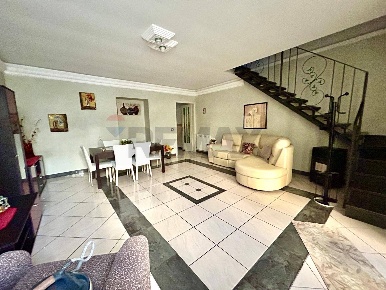 Foto Casa indipendente in SOLFERINO 89, Canicattini Bagni di 126 m²