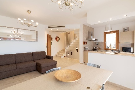 Foto Villa a schiera in Via Santa Monica 7/A, Olbia Orgosoleddu di 200 m²