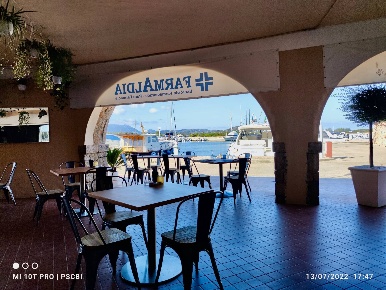 Foto Locale commerciale in Puntaldia, San Teodoro Lu Impostu di 92 m²