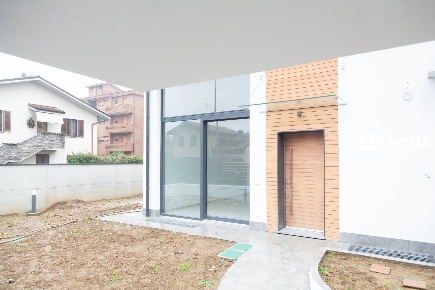 Foto Villa unifamiliare in Via fratelli Bandiera snc, Vimercate di 232 m²