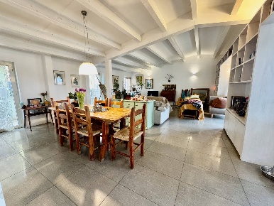 Foto Casa indipendente in Via Monte Nero 11, Olbia San Simplicio di 215 m²