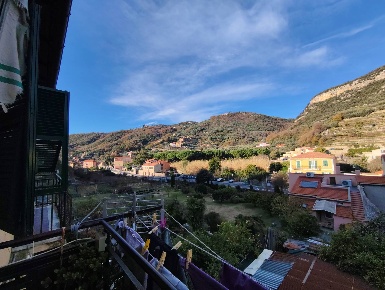 Foto Appartamento in Vico Bonora, Finale Ligure Centro di 126 m² in vendita