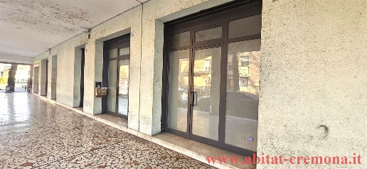 Foto Ufficio in Via Adda, Cremona Cristo Re di 60 m² con 2 locali