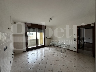 Foto Appartamento in Via legnago 39, Verona Borgo Roma di 50 m² in vendita