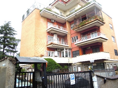 Foto Appartamento in Capena, Roma Tomba di Nerone di 85 m² con 3 locali