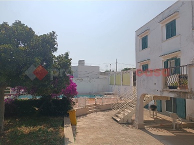 Foto Villa unifamiliare in Via Morelli e Silvati 28, Bari Torre a Mare
