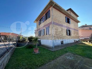 Foto Villa singola in Giacomo Matteotti, Pietramelara di 247 m² in vendita