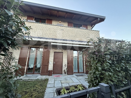 casa indipendente in vendita ad Albese con Cassano