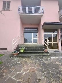 Foto Appartamento in Via V. Bachelet 11, San Giorgio Piacentino Centro