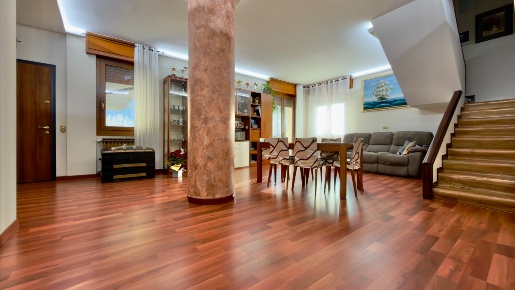 Foto Appartamento a Villa Carcina Centro di 166 m² con 3 locali in vendita