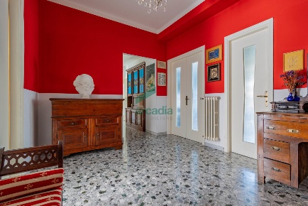 Foto Appartamento in Largo Ciaia 13, Bari San Pasquale di 180 m² in vendita