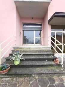 Foto Attività commerciale in Via V. Bachelet 11, San Giorgio Piacentino