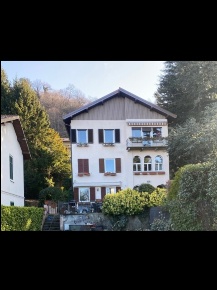 Foto Appartamento a Brunate di 198 m² con 10 locali in vendita