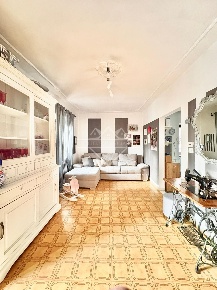 Foto Casa indipendente a Carrara Avenza di 137 m² con 5 locali in vendita