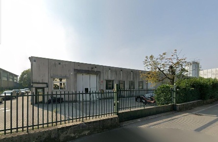 Foto Capannone industriale a Lesmo di 3000 m² con 4 locali in vendita