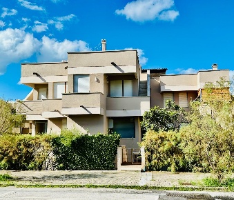 Foto Appartamento a Pisa Marina di Pisa di 44 m² con 3 locali in vendita