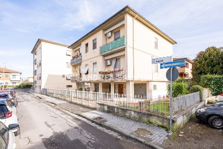 Foto Appartamento a Pontedera Villaggi, Bellaria di 65 m² con 3 locali