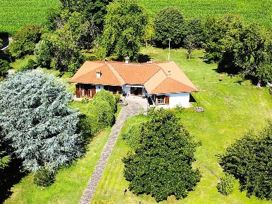 Foto Villa unifamiliare in Via Bologna, Palazzolo sull'Oglio Centro