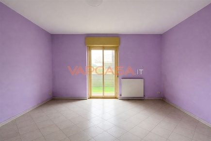 Foto Appartamento in via don francesco donati, Casirate d'Adda Centro