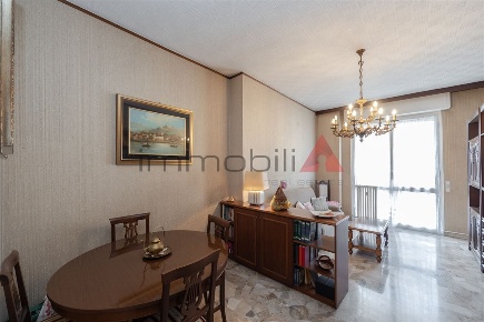 Foto Appartamento a Cernusco sul Naviglio di 118 m² con 3 locali in vendita