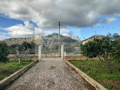 Foto Terreno agricolo in Contrada Biggemi, Priolo Gargallo in vendita